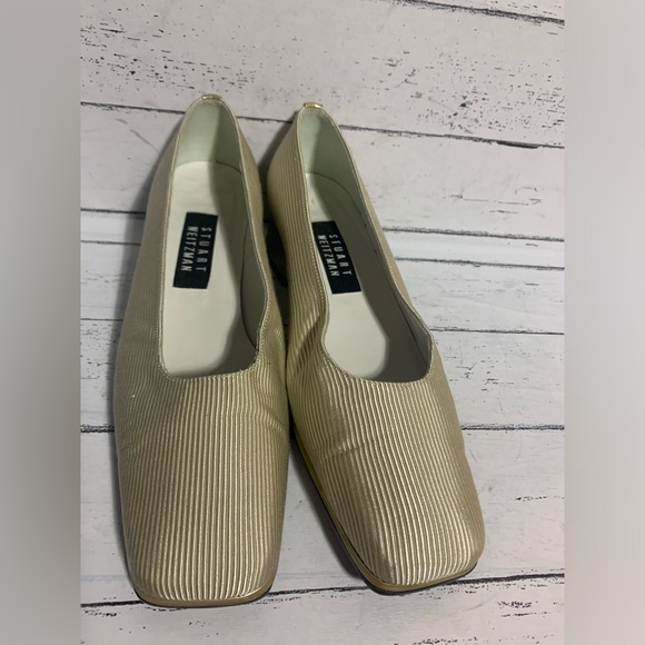 Stuart Weitzman Women’s Size 8.5B Gold Metallic Pumps Made in Spain - Picture 2 of 15